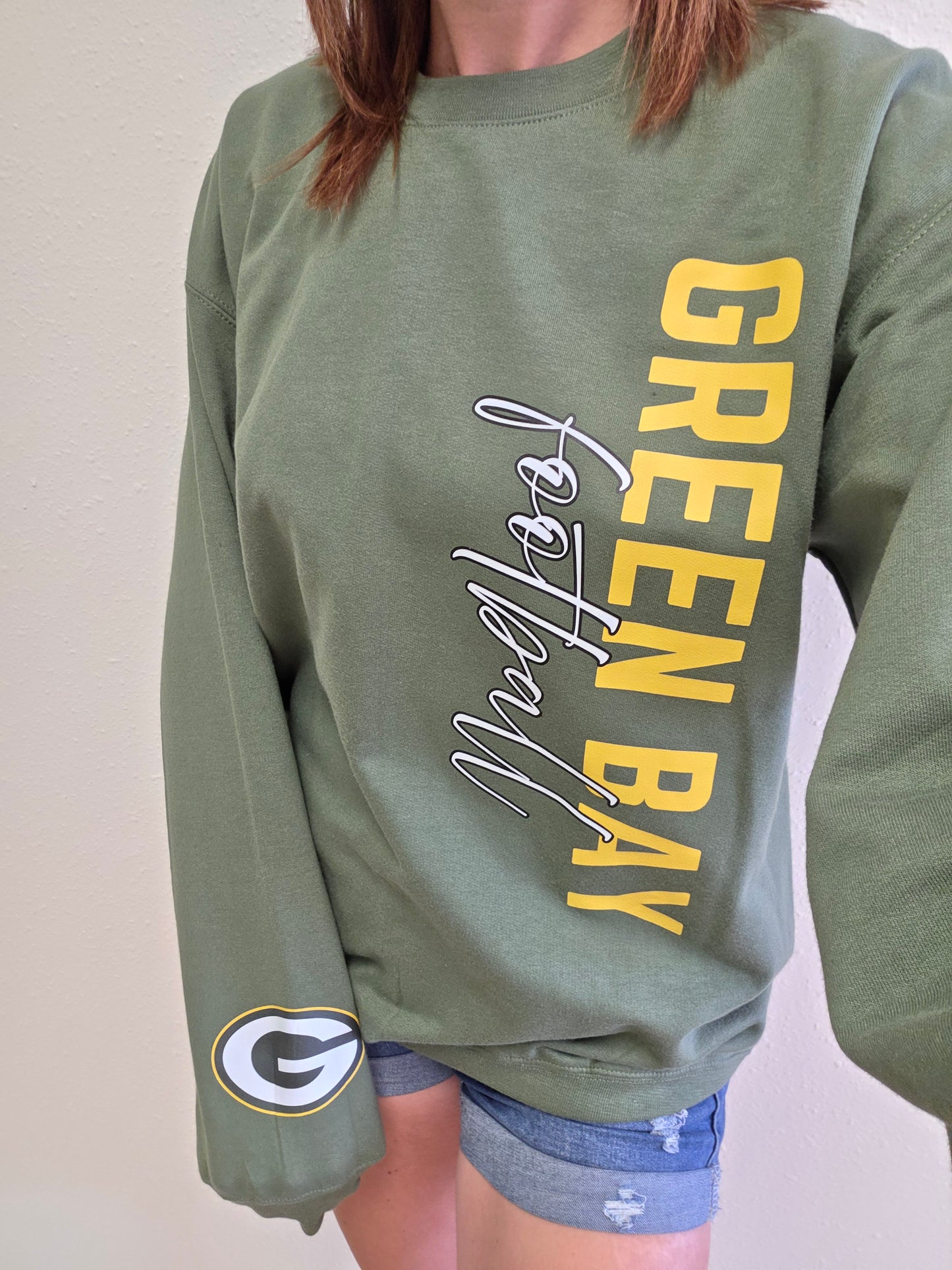 Green Bay Football Crewneck Sweatshirt – Game Day Fall Apparel for Fans