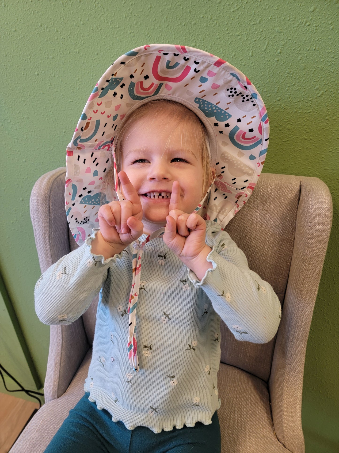 Infant & Toddler Patterned Bucket Hat – Rainbows & Clouds Sun Protection Hat