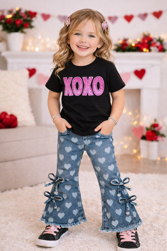 XOXO Toddler Valentine Shirt – Black Kids Valentine Tee with Pink Glitter Design